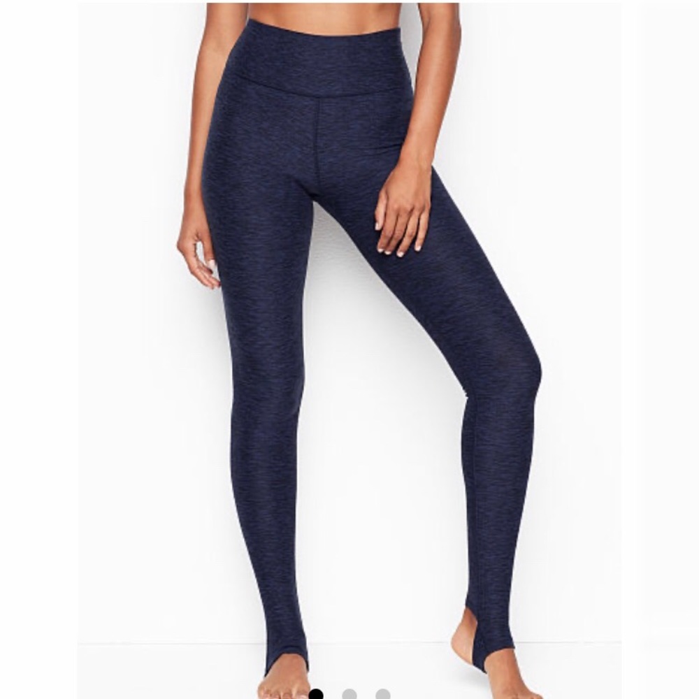 VS Stirrup leggings